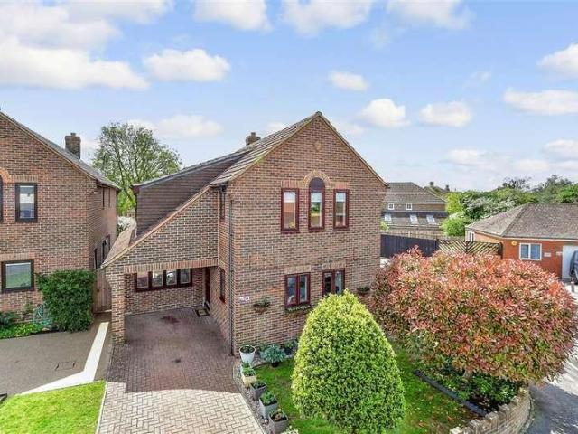 House for sale in Stockbridge, Chichester