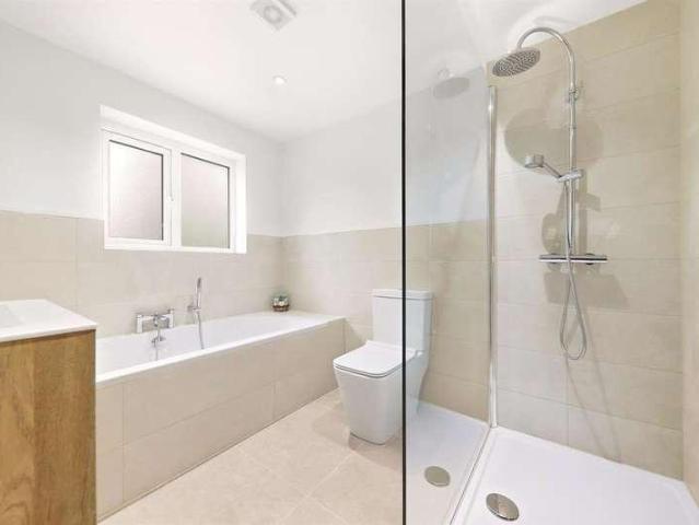 House for sale in Burley, Leeds