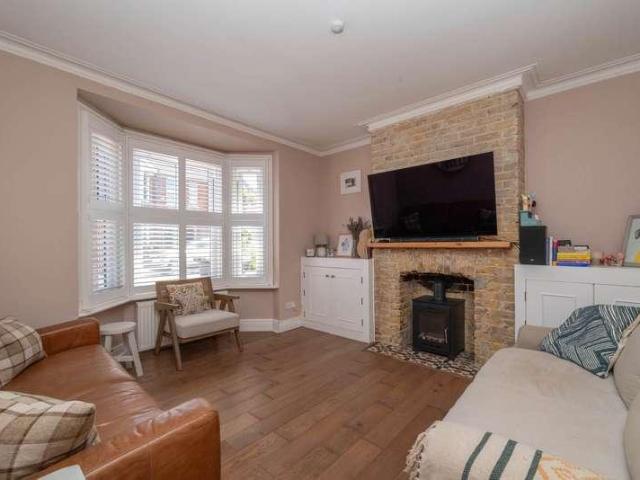 House for sale in Martyrs Field, The Bridge