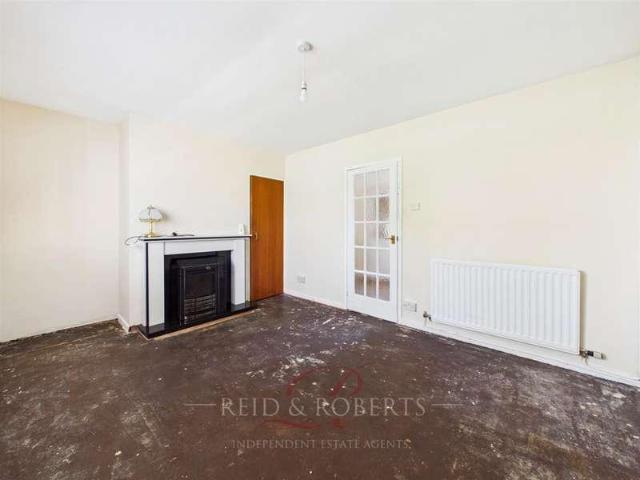 House for sale in Johnstown, Wales