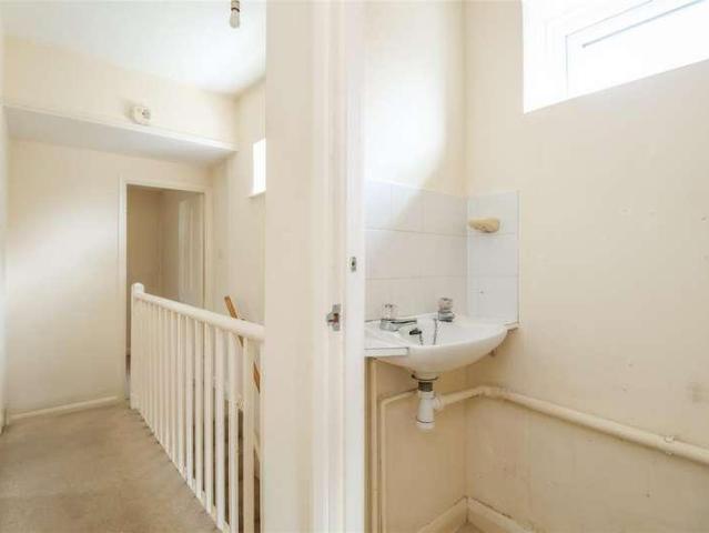 House for sale in New Town, Horsham