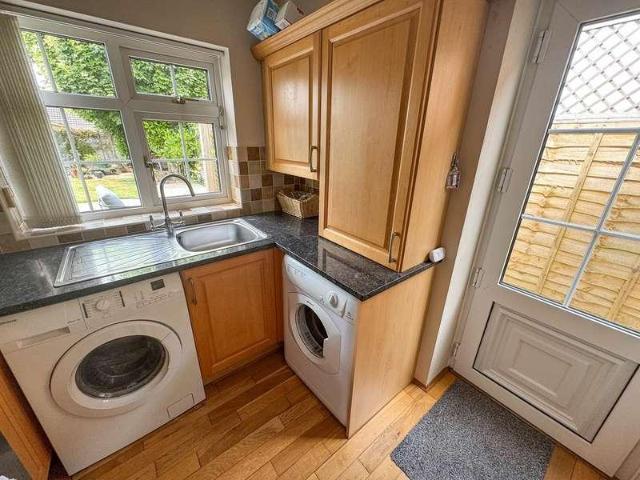 House for sale in Oakley, Merley