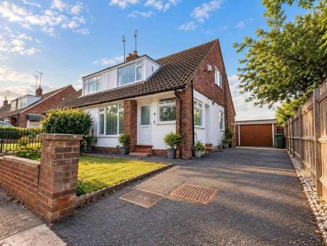 House for sale in Duston
