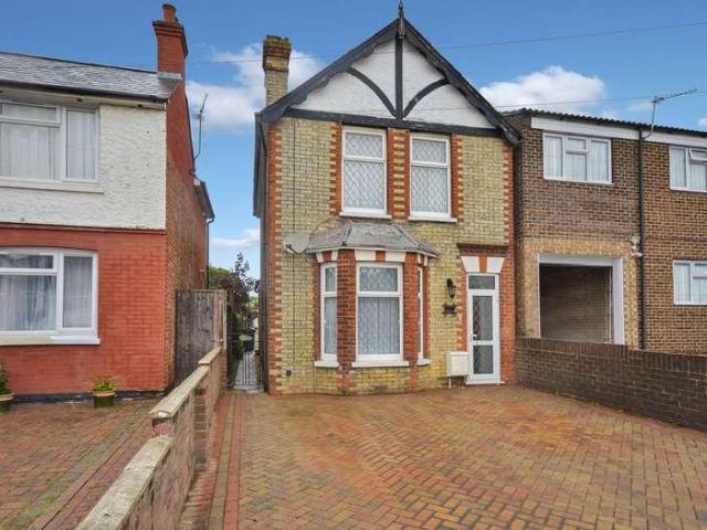 House for sale in South Ashford, Bridgefield
