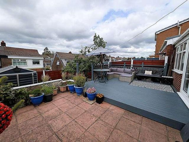 House for sale in Chadderton Fold, Pendock