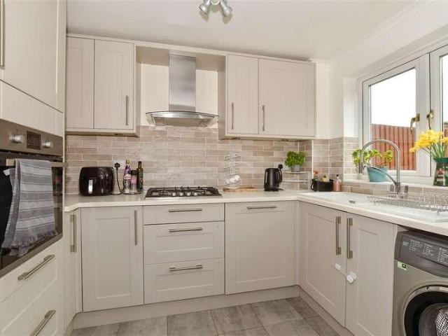 House for sale in Broomershill, Horsham