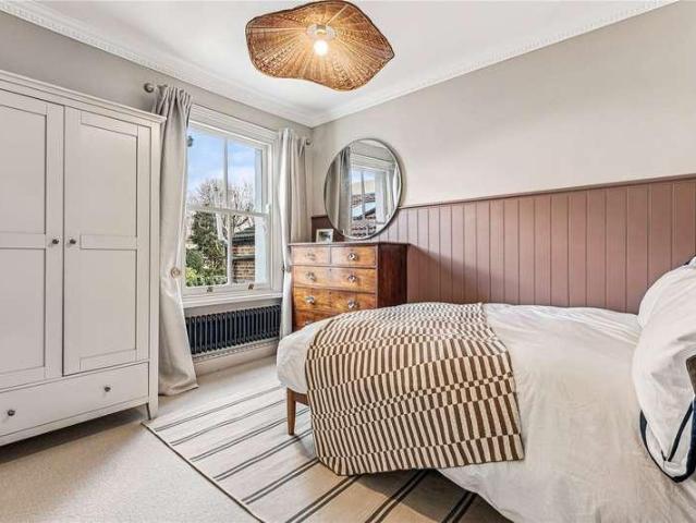 House for sale in Balham, Greater London