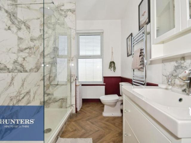 House for sale in Loundsley Green, East Midlands