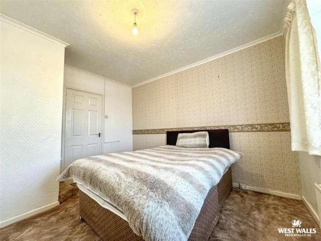 House for sale in Pennar, Pembroke Dock