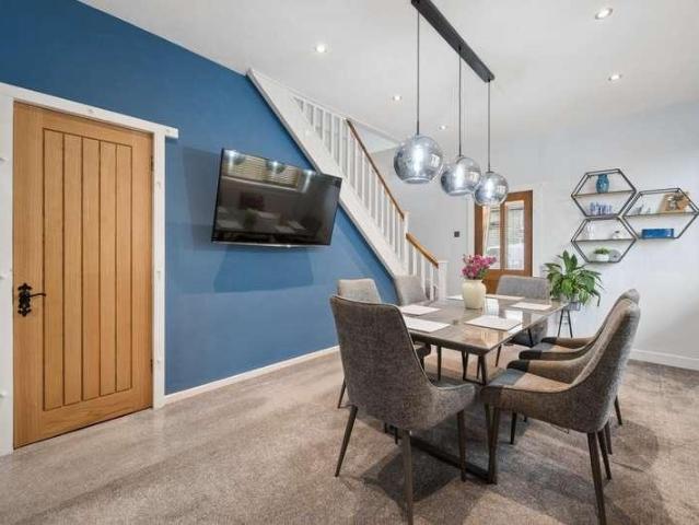 House for sale in Edgworth