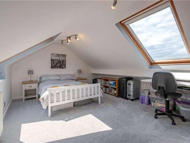 House for sale in Cookridge, West Yorkshire