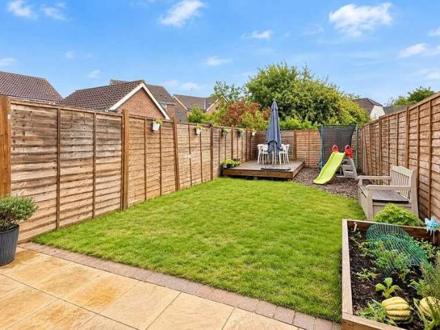 House for sale in Chipping Hill, Essex