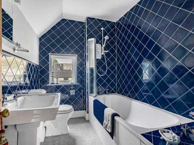 House for sale in Fossebridge, Gloucestershire