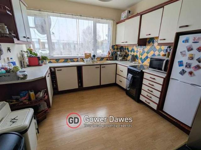 House for sale in Chadwell St Mary, Essex