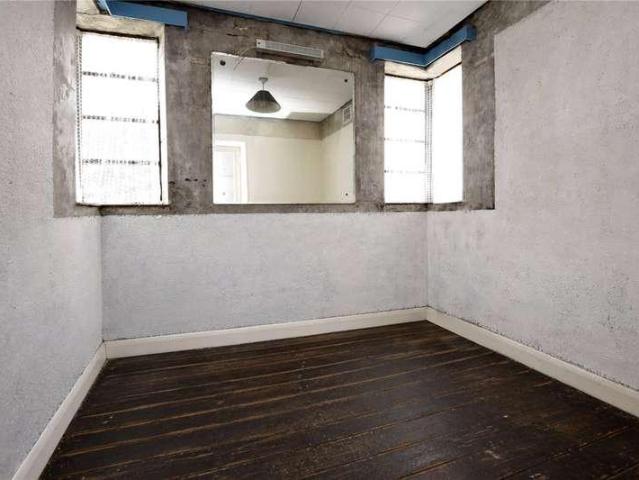 House for sale in Red Hill, Surrey