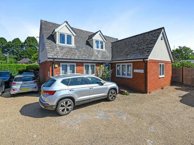 House for sale in Pleasant Valley, Duton Hill