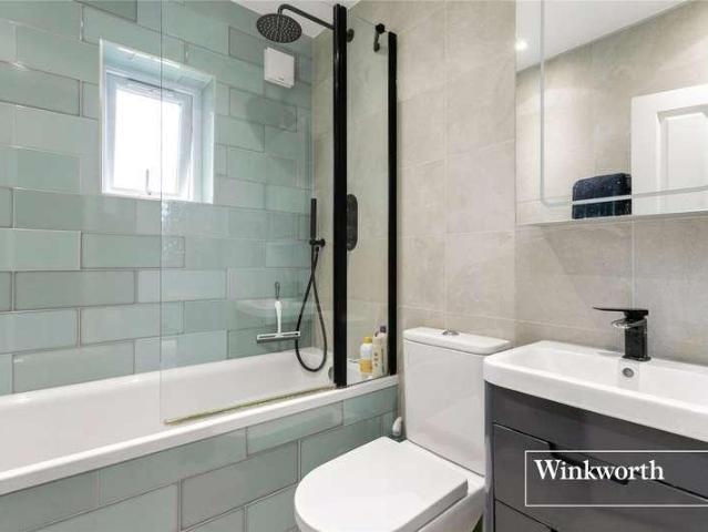 House for sale in London Borough of Barnet, Greater London