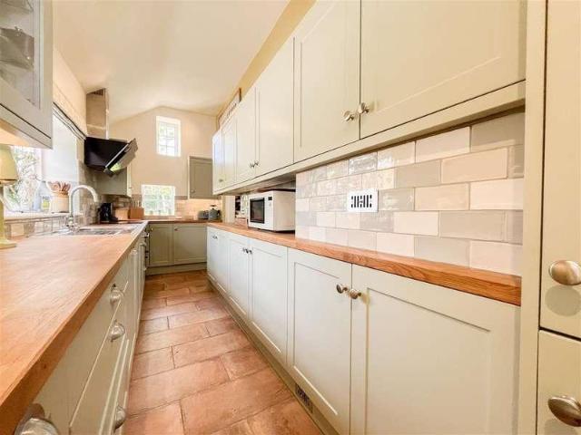 House for sale in Punnett's Town, Cross In Hand