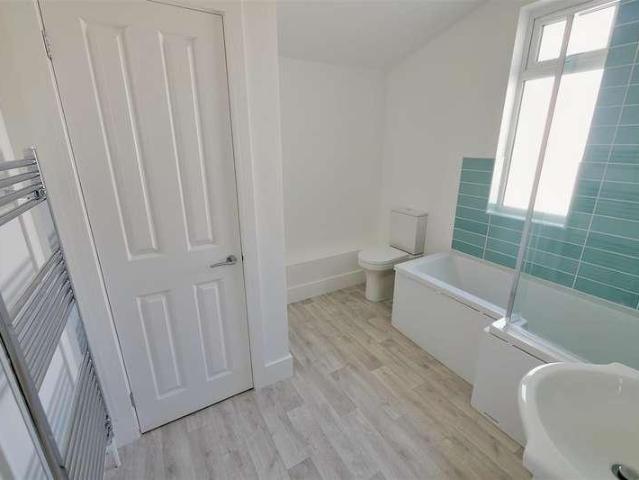 House for sale in Fishersgate, West Sussex