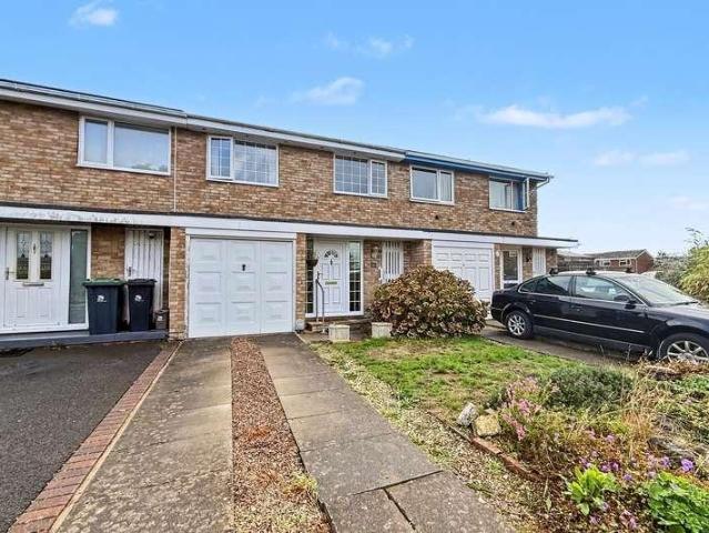 House for sale in Tricketts Cross, Ferndown