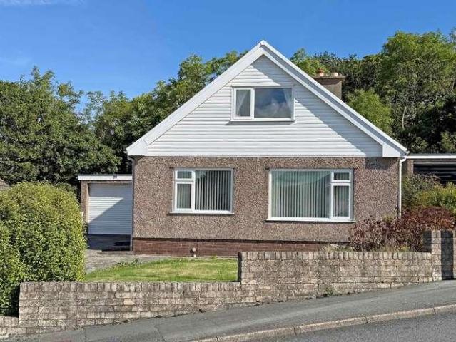 House for sale in Llanfairfechan, Wales
