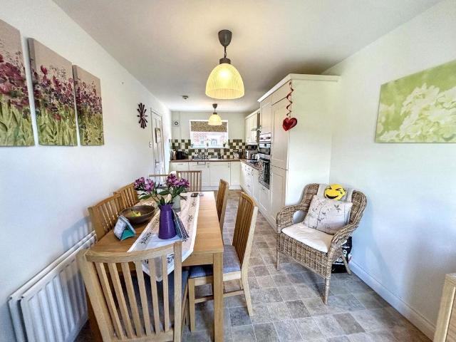 House for sale in Killingworth