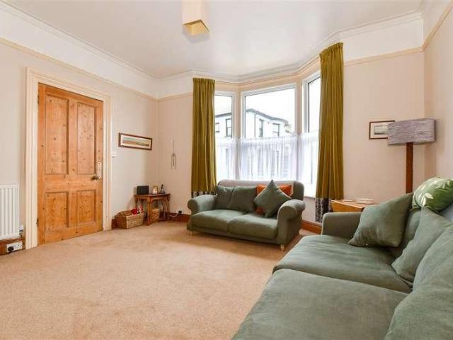 House for sale in Oakfield, Ryde