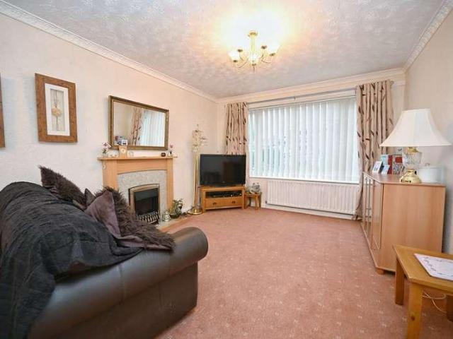 House for sale in Cundy Cross, Barnsley