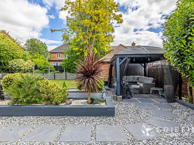 House for sale in Badgers Dene, Grays