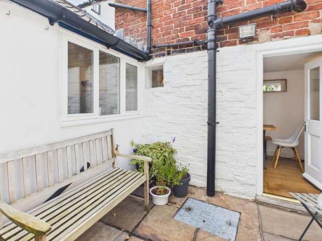 House for sale in Kirkbymoorside, Kirkby Mills