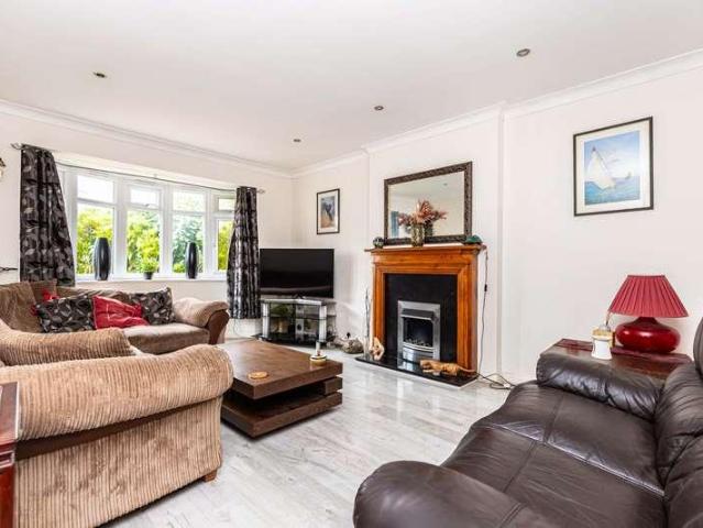 House for sale in Talbot Village, Bournemouth
