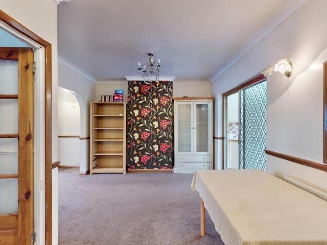 House for sale in Dagenham, Barking And Dagenham