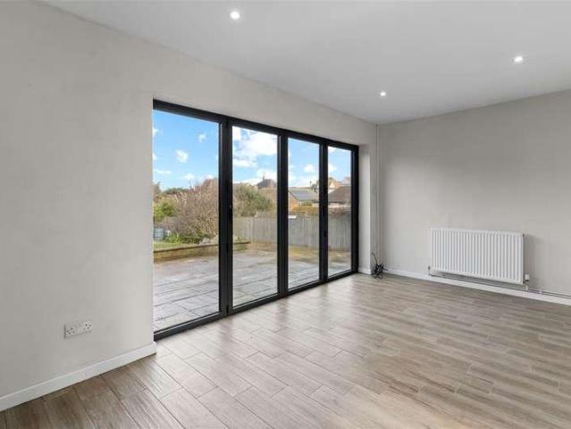 House for sale in Seaford, Iford