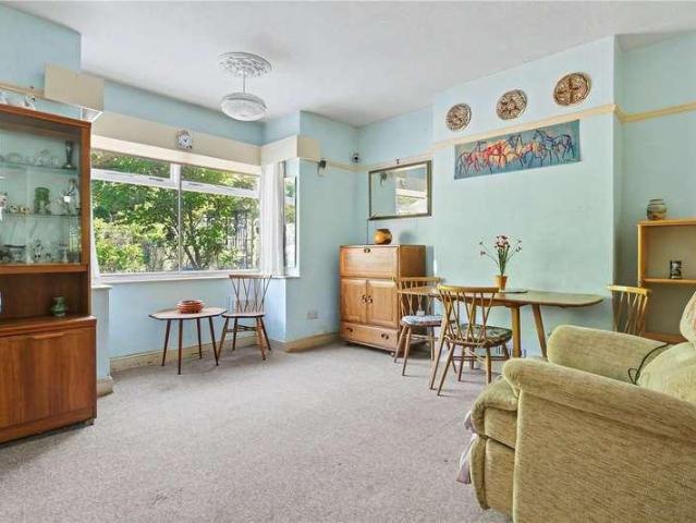 House for sale in Westfield View, East Bank