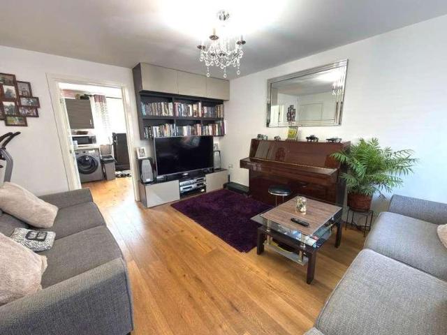 House for sale in Dunstable, Bedfordshire