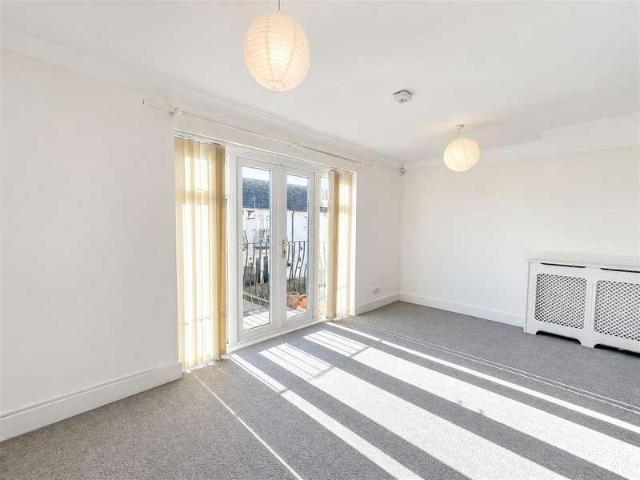 House for sale in Upperton, Eastbourne