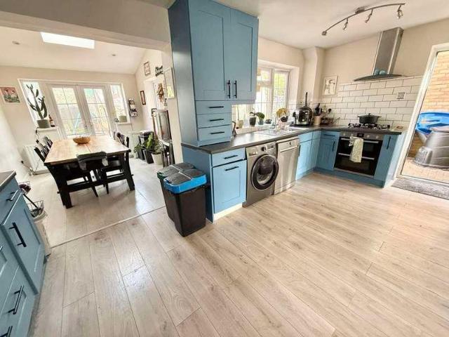 House for sale in Beecroft, Dunstable