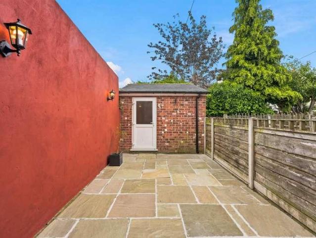 House for sale in Moss Rose, Macclesfield