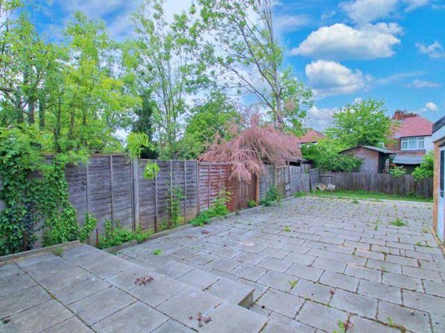 House for sale in Wealdstone, Greater London