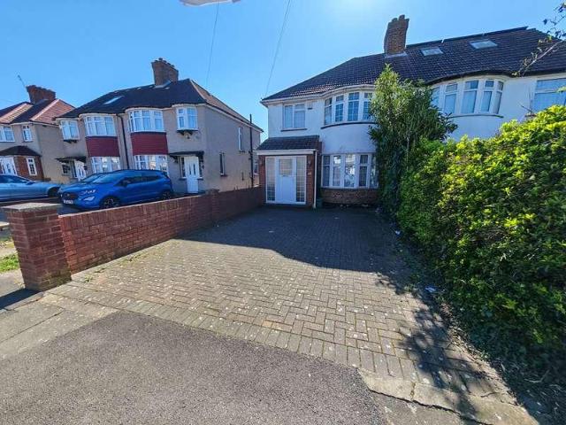 House for sale in Hayes, Greater London