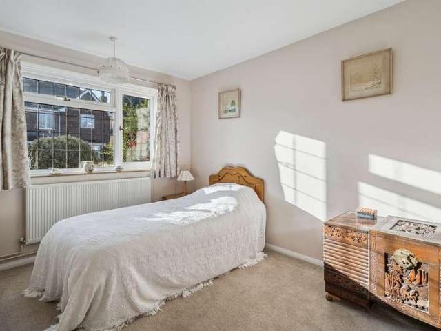 House for sale in St Marks, Maidenhead
