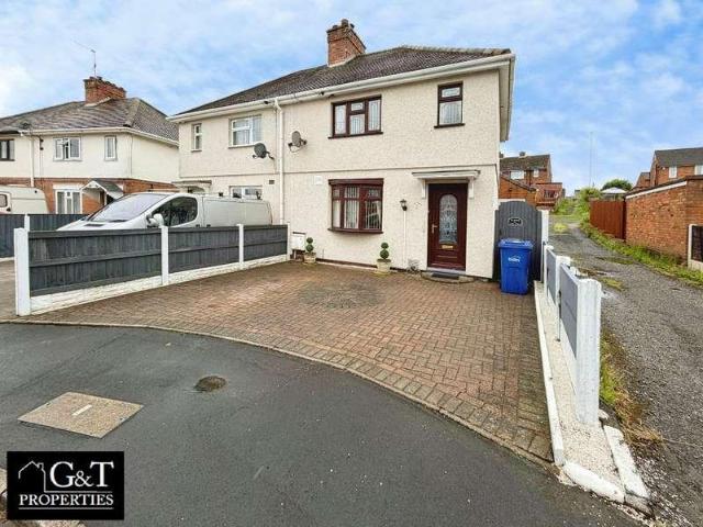 House for sale in Dudley Fields, Pensnett