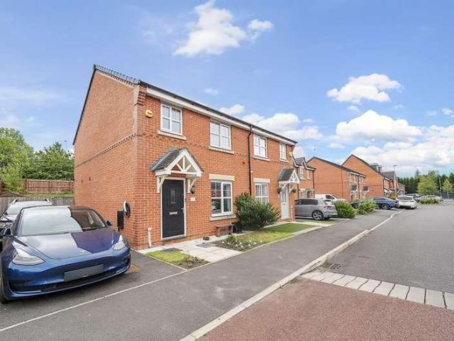 House for sale in Greenheys, Greater Manchester