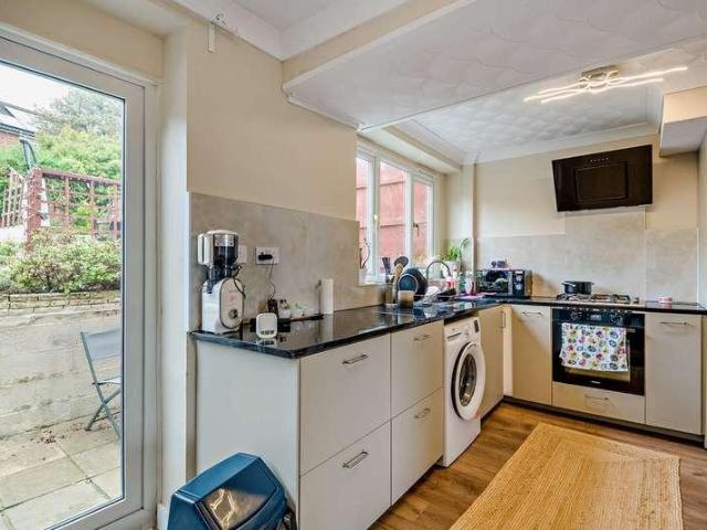 House for sale in Penhill, Swindon