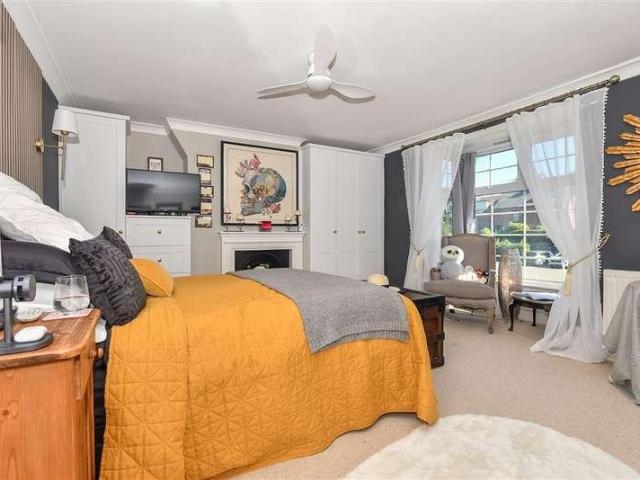House for sale in Bridgefield, Kent