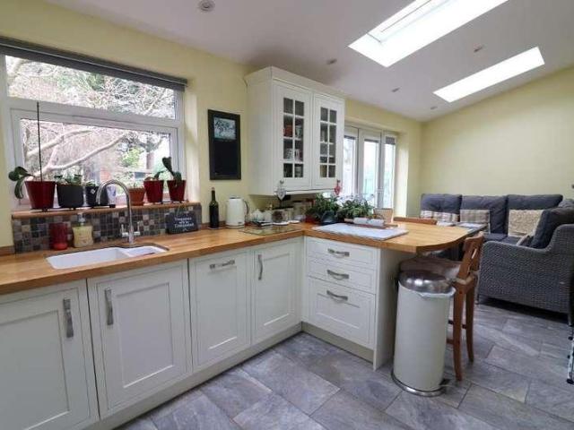 House for sale in Luton, Biscot