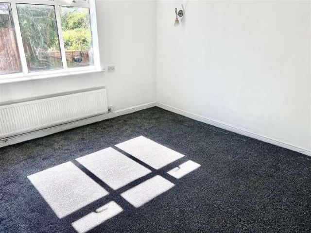 House for sale in Fitzwilliam, West Yorkshire