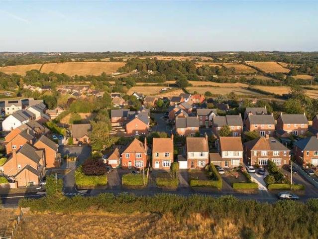 House for sale in Kedleston, East Midlands