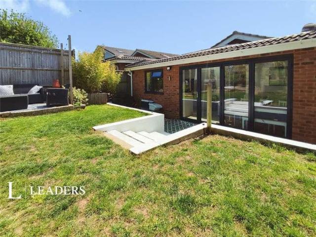 House for sale in Fishersgate, West Sussex