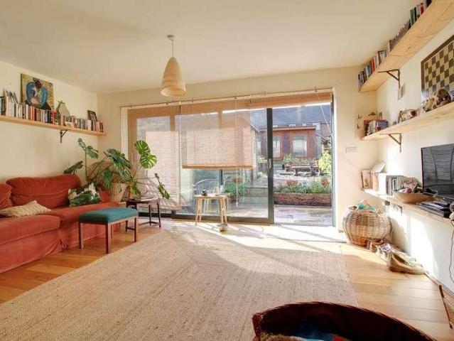 House for sale in Landport, Lewes